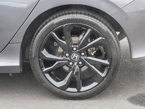 Used 2019 Honda Civic Sport image 10