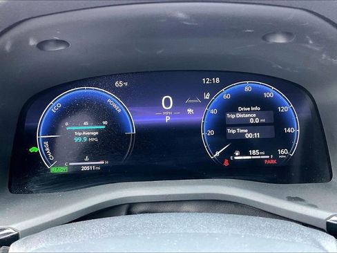 Used 2025 Toyota Camry XSE FWD image 13