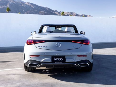 Used 2026 Mercedes-Benz CLE 300 4MATIC Cabriolet image 4