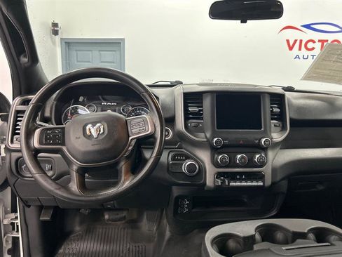 Used 2021 RAM 2500 Tradesman w/ Chrome Appearance Group image 17