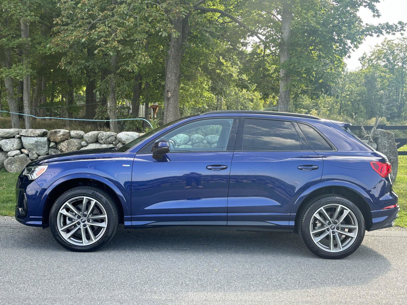 Used 2023 Audi Q3 2.0T Premium Plus w/ Premium Plus Package AWD/4WD image 14