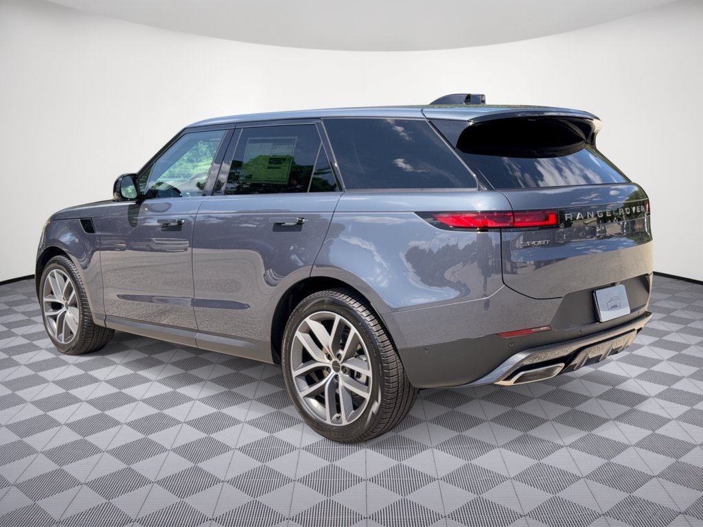 New 2027 Land Rover Range Rover Sport SE AWD/4WD image 3