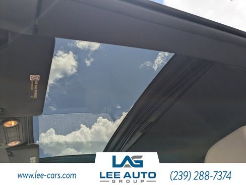 Used 2008 Volkswagen Eos Lux image 16