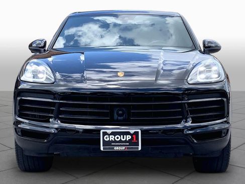 Used 2021 Porsche Cayenne AWD/4WD image 4