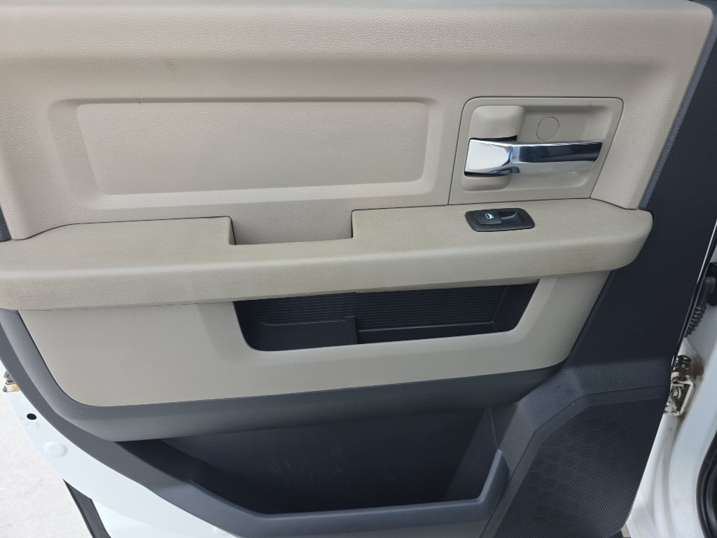 Used 2010 Dodge Ram 2500 Truck SLT w/ Luxury Group AWD/4WD image 16