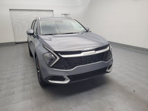 Used 2024 Kia Sportage EX AWD/4WD image 14