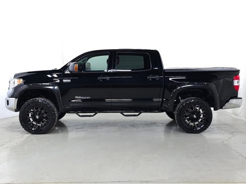 Used 2015 Toyota Tundra SR5 image 5