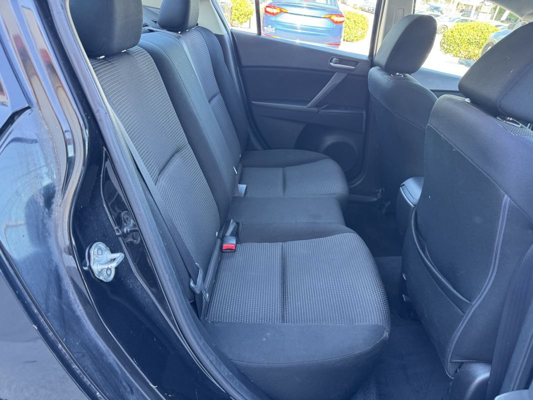 Used 2013 MAZDA MAZDA3 i SV FWD image 13