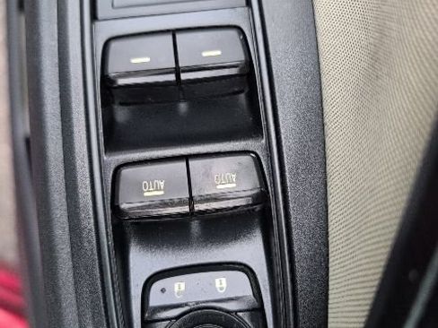 Used 2018 Subaru Impreza 2.0i AWD/4WD image 13