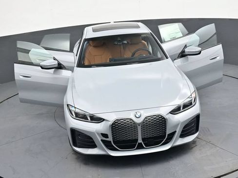 New 2026 BMW i4 xDrive40i w/ M Sport Package AWD/4WD image 41