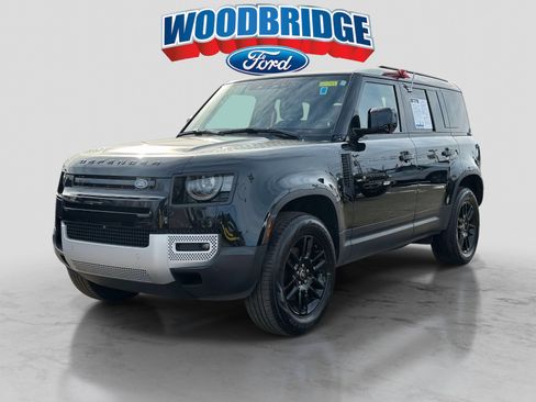 Used 2025 Land Rover Defender 110 S image 2