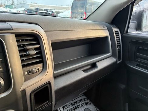 Used 2019 RAM 1500 Express w/ Express Value Package AWD/4WD image 22