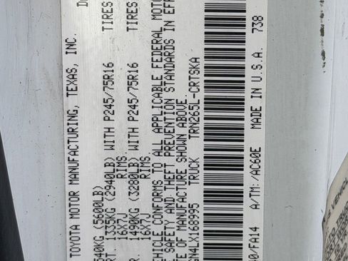 Used 2020 Toyota Tacoma SR image 30