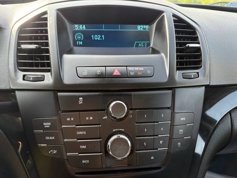 Used 2012 Buick Regal Leather FWD image 37