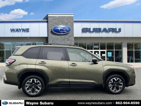 Certified 2025 Subaru Forester Premium image 5