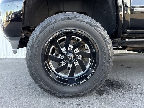 Used 2018 GMC Sierra 2500 Denali w/ Duramax Plus Package image 6