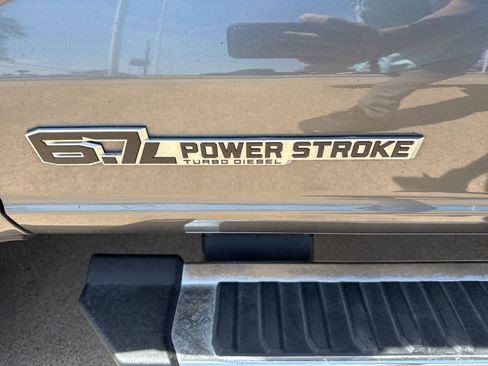 Used 2025 Ford F250 Lariat w/ Chrome Package image 13