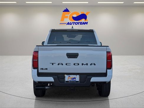New 2026 Toyota Tacoma SR5 image 4