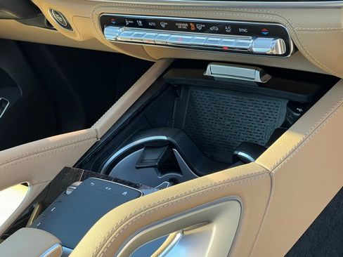 Certified 2024 Mercedes-Benz GLS 580 4MATIC image 35