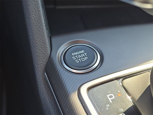 New 2026 Kia Sportage EX image 32