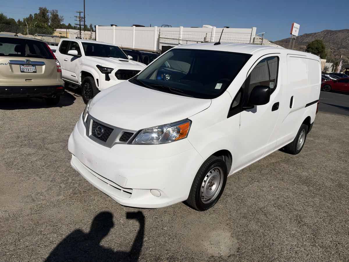 Used 2020 Nissan NV200 S FWD image 3