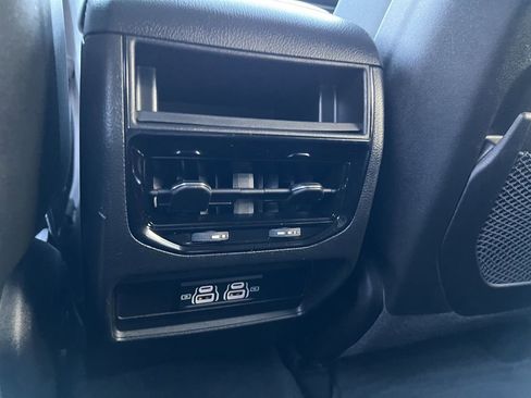 Certified 2023 Jeep Grand Cherokee Laredo image 16