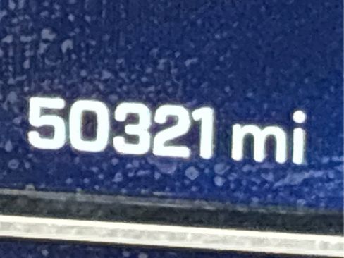 Used 2023 Chevrolet Suburban LT w/ Luxury Package image 18