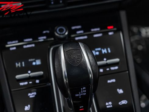 Used 2022 Porsche Cayenne S image 44