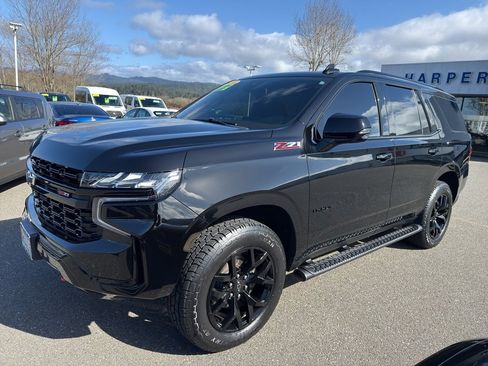 Used 2024 Chevrolet Tahoe Z71 w/ Luxury Package image 33