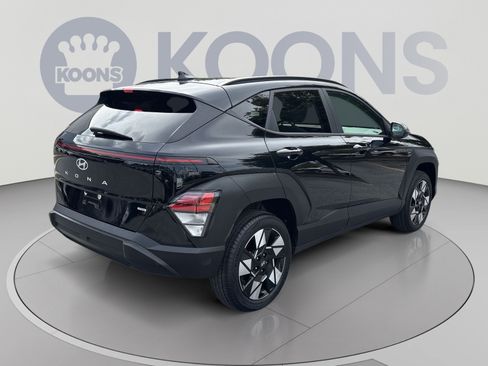 Used 2024 Hyundai Kona SEL AWD/4WD image 7