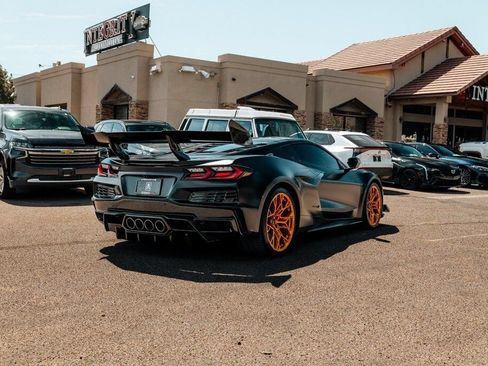 Used 2026 Chevrolet Corvette ZR1 w/ ZR1 Carbon Fiber Aero Package RWD image 7
