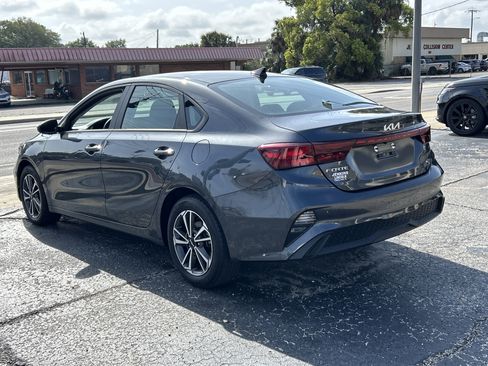 Used 2024 Kia Forte LXS FWD image 5