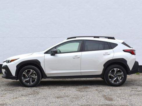 Used 2024 Subaru Crosstrek 2.0i Premium w/ Crosstrek Mirror Package AWD/4WD image 37