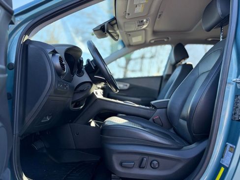 Used 2020 Hyundai Kona Limited image 13