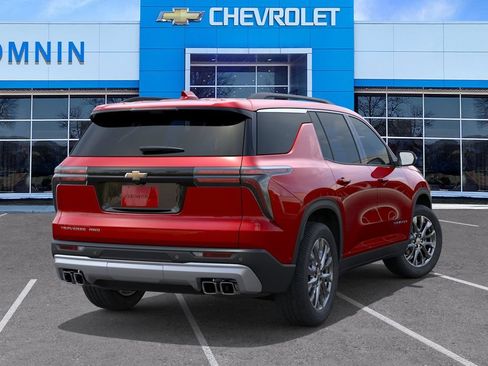 New 2026 Chevrolet Traverse LT w/ Sun and Wheel Package AWD/4WD image 5