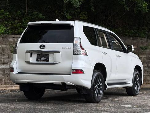 Certified 2023 Lexus GX 460 Premium AWD/4WD image 5