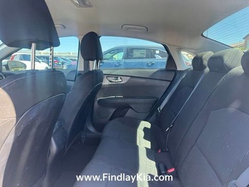 Certified 2021 Kia Forte LXS image 8