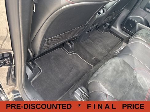Used 2021 Mercedes-Benz GLB 250 4MATIC w/ AMG Line image 41