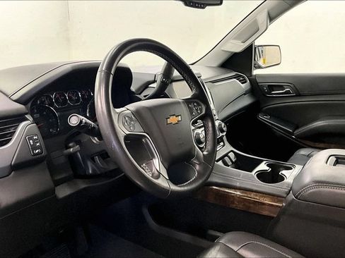 Used 2020 Chevrolet Tahoe LT RWD image 13