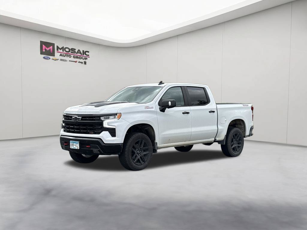 Used 2026 Chevrolet Silverado 1500 LT Trail Boss w/ Safety Package AWD/4WD image 4