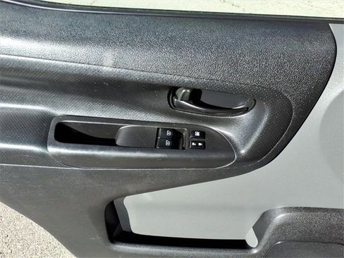 Used 2021 Nissan NV200 SV image 3