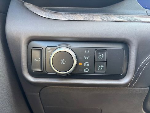 Used 2022 Ford Explorer Platinum w/ Equipment Group 601A image 36