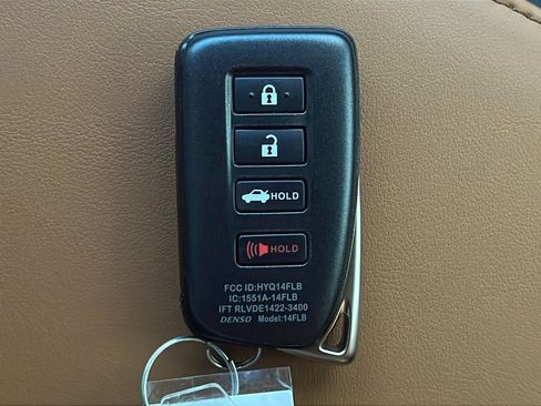 Used 2025 Lexus IS 350 F Sport RWD image 23