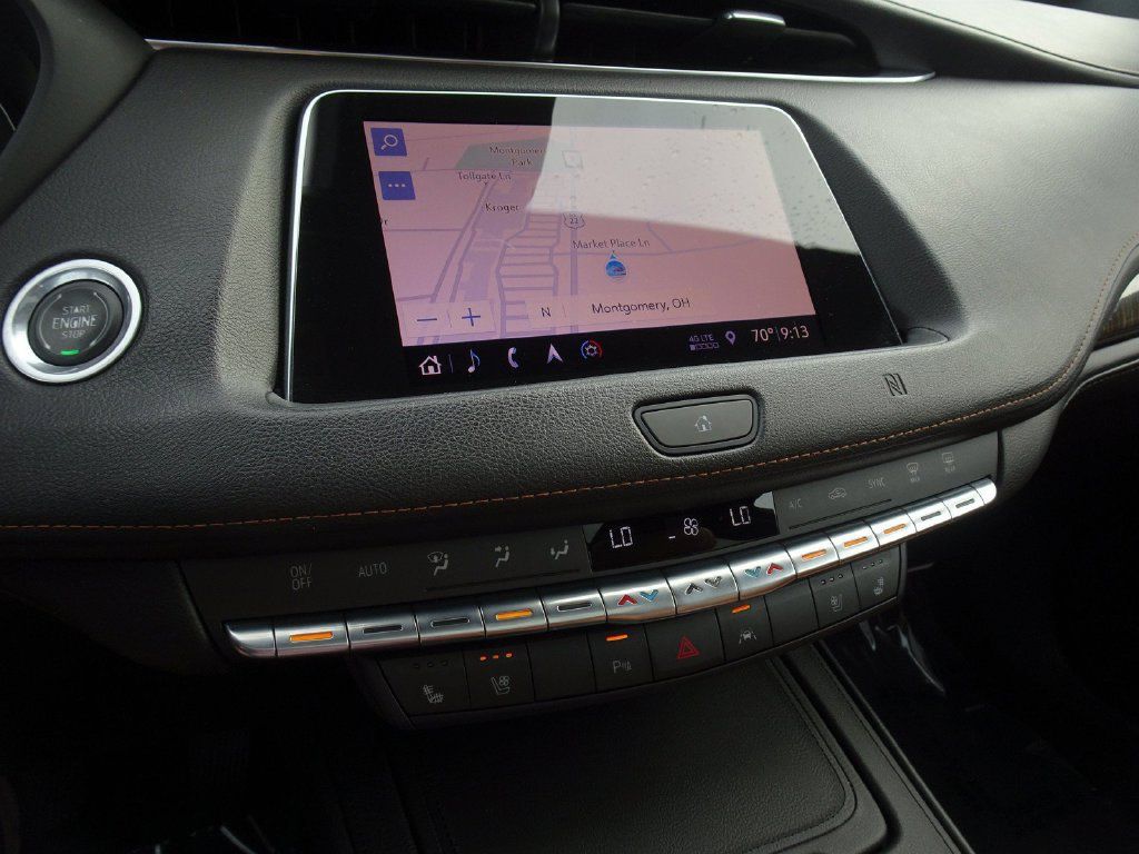 Used 2019 Cadillac XT4 Premium Luxury FWD image 19