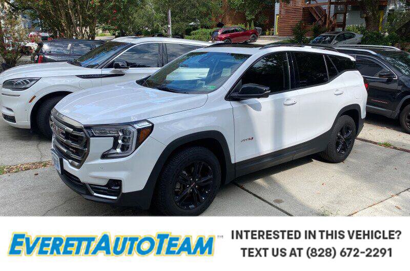 Used 2023 GMC Terrain AT4 w/ Infotainment Package II AWD/4WD image 1