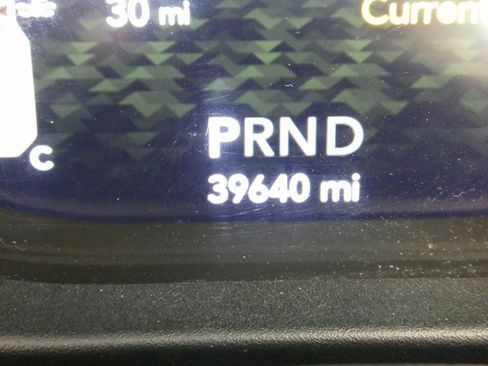 Used 2022 Jeep Wrangler Sport image 26