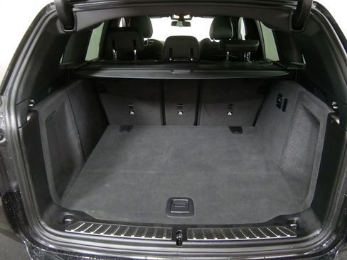 Used 2023 BMW X3 xDrive30i w/ Premium Essential Package image 5