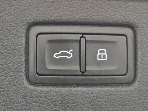 Used 2022 Audi A5 2.0T Premium w/ Convenience Package image 24