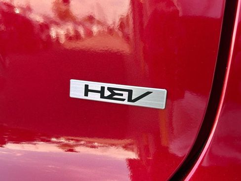 New 2025 Kia Niro EX image 8