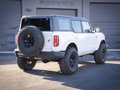 Used 2024 Ford Bronco Outer Banks AWD/4WD image 7